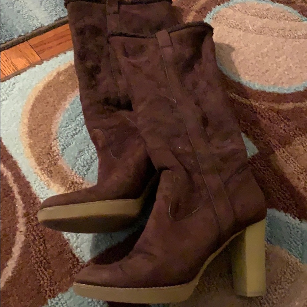 Gucci Shearling Platform boots